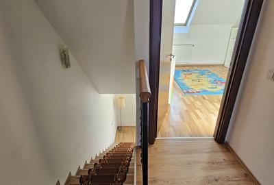 Casă cu 4 camere cu Teren 84 Mp în Vest