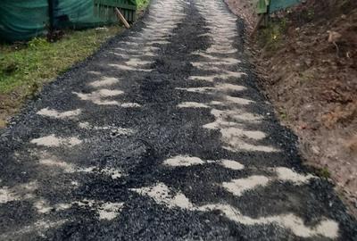 Teren de 3768 mp, în Valea