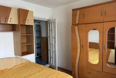 Apartament cu 2 camere decomandat în Balta Albă