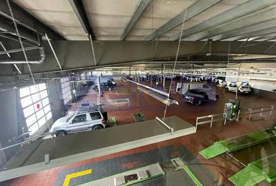 Spațiu industrial, de 5,500 mp, în Exterior Est - 48