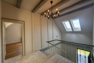 1100 mp teren!Vila în stil cottage francez, Iancu Nicolae - 7