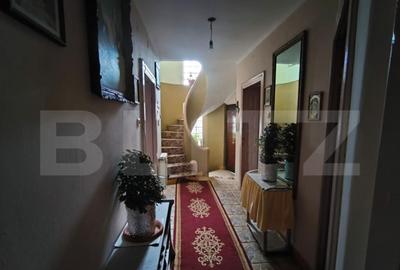 Casa 9 camere, 200 mp utili, zona Bd. Titulescu - 34