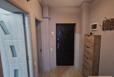 Apartament 2 camere tip studio // str. Tineretului 35 bis - 12