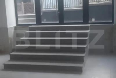 Spațiu comercial, de 96 mp, în Central - 2