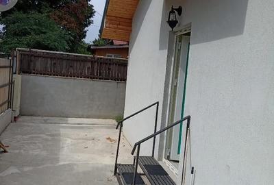 Casă cu 3 camere cu Teren 200 Mp în Central - 3