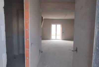 Casă cu 3 camere cu Teren 180 Mp în Central - 8