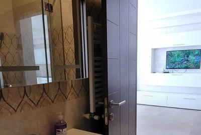 Apartament cu 3 camere semidecomandat, mobilat în Central - 20