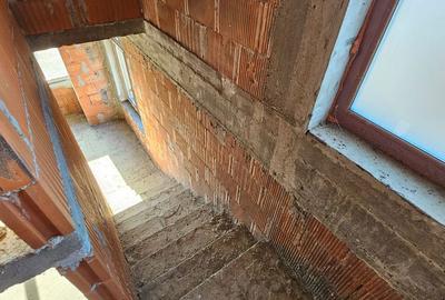 Casă cu 5 camere cu Teren 490 Mp în Somova - 14