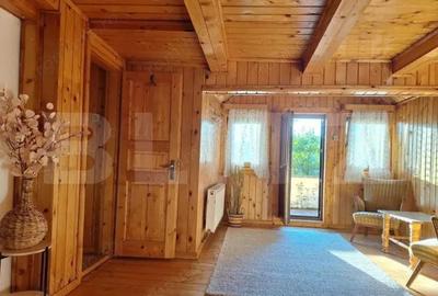 Casă cu 5 camere cu Canalizare în Central - 2