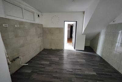 Casă individuală cu 4 camere cu Canalizare în Dâmbovița - 6