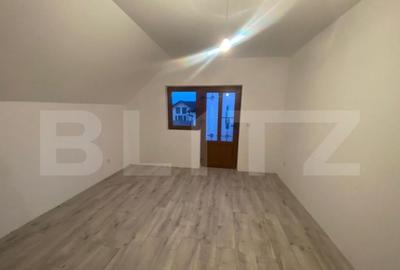 Casă cu 7 camere cu Teren 500 Mp în Central - 3