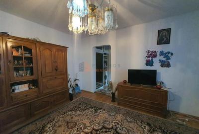 Apartament cu 2 camere semidecomandat, mobilat în Broșteni - 2