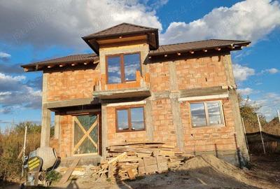 Vand casa la rosu in comuna Cazasu - 3