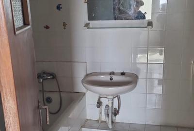 Apartament cu 2 camere decomandat în Drumul Taberei - 2