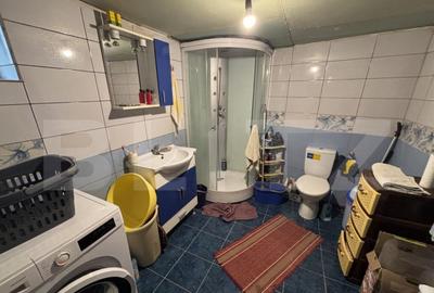 Casa de vanzare, cu 1100mp de teren - 2