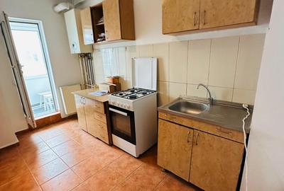 Apartament cu 3 camere decomandat, mobilat în Dacia - 8