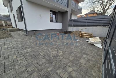 Case cuplate, panouri fotovoltaice, central Dezmir - 4