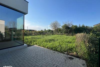 Casă cu 4 camere cu Teren 220 Mp în Tunari