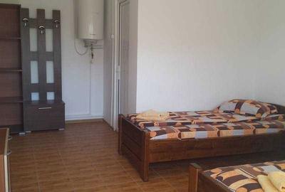 Casă cu 4 camere cu Teren 2565 Mp în Chilia Veche - 7