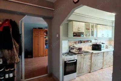 Apartament cu 2 camere decomandat în Central - 3