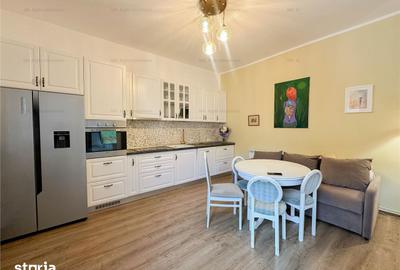 Apartament cu 3 camere în Schei - 2