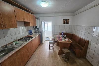 Apartament cu 3 camere de vanzare in Curtea de Arge?. - 17