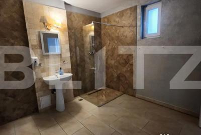 Casă cu 10 camere cu Teren 1100 Mp în Corunca - 15