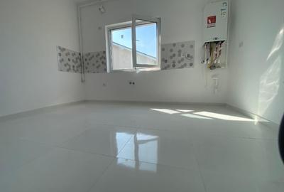 Casă individuală cu 4 camere cu Canalizare în 1 Decembrie - 8