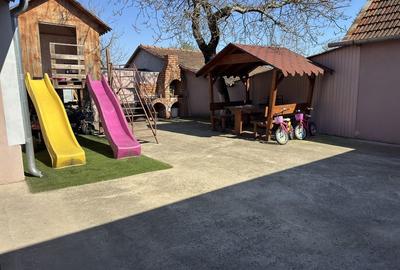 Casă cu 3 camere în Central - 8