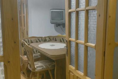 Apartament cu 3 camere decomandat în Central - 1