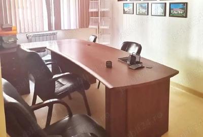 Apartament cu 3 camere semidecomandat în Central - 4