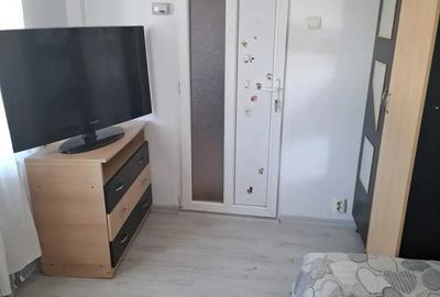 Inchiriez apartament 2 camere decomandat parter CAM, zona lini?tita - 5