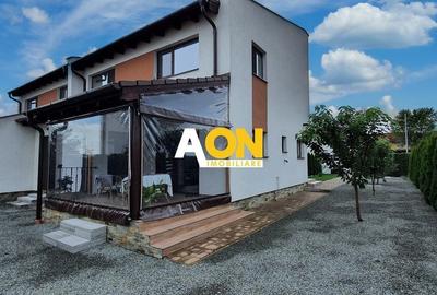 1/2 Duplex mobilat, utilat, cu garaj, D+P+1E, 397 mp teren, Cetate - 3