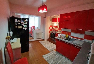 Apartament cu 3 camere decomandat în Mărăști - 1