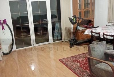 Casă individuală cu 3 camere cu Canalizare în Dâmbul Rotund - 2