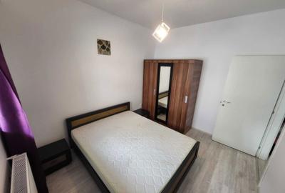 Apartament cu 2 camere semidecomandat în Roșu