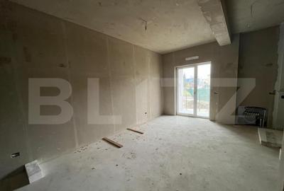 Apartament cu 2 camere semidecomandat în Soarelui