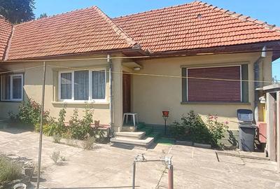 Casă cu 4 camere în Satulung - 2