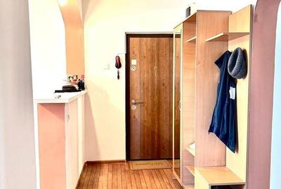Apartament cu 3 camere decomandat, mobilat în Nerva Traian - 9