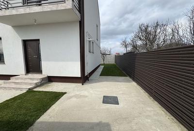 Casă cu 4 camere cu Teren 160 Mp în Bălăceanca - 4