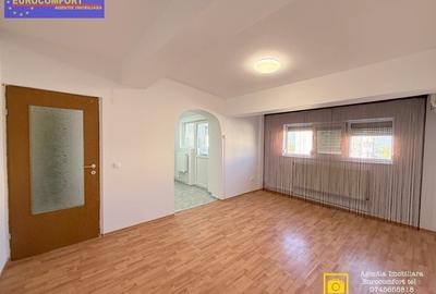 2 camere in Micro 21 constructie b.c.a. din 2008 - 6