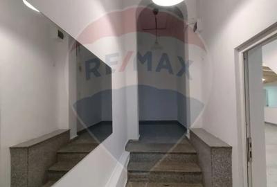 Casă cu 2 camere în Ultracentral - 4