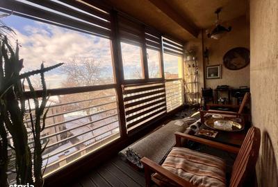 Apartament cu 4 camere în Băneasa