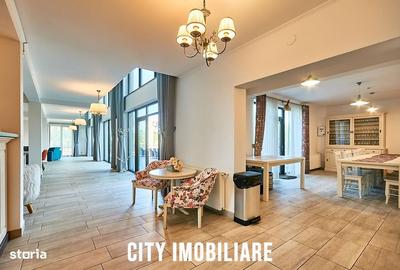 Casă cu Teren 911 Mp în Central - 2