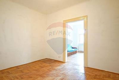 Casă cu 3 camere cu Teren 149 Mp în Brașovul Vechi - 8