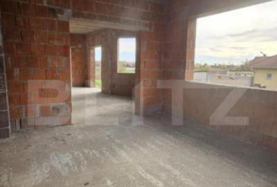 Casa de vanzare 400mp Halmeu | teren generos de 27 arii - 1