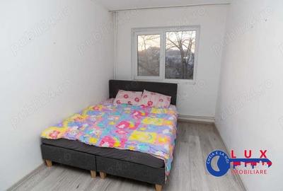 ID 3596 Apartament 3 camere Strada Sabinelor - 2