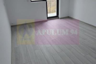 Casă cu 4 camere în Central - 2