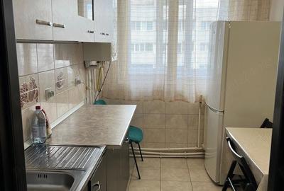 Apartament cu 2 camere decomandat în Podu Roș - 6