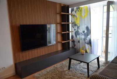 Apartament cu 2 camere semidecomandat în Central - 1